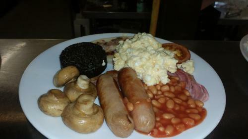 Atholl Hotel