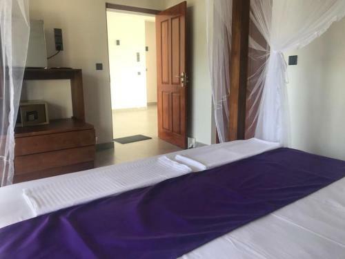 Hostal Villa Riverside