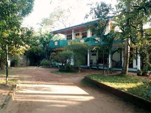 Hostal Freedom Villa