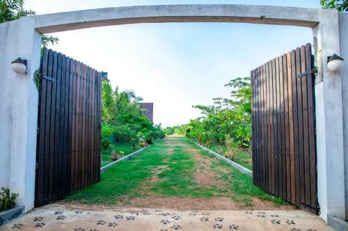Hostal Pasikudah Ataza Nature Villa