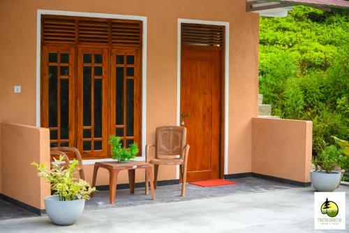Pine Trees Homestay