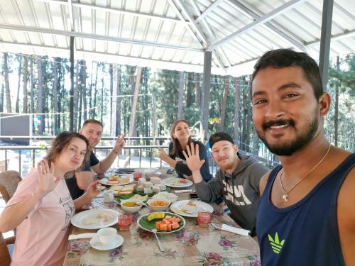 Pine Trees Homestay