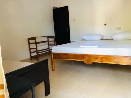 Hostal Sam's Hut Arugambay