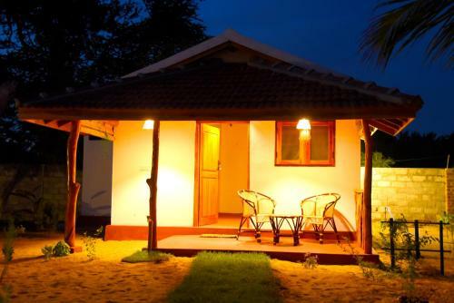 Hotel Prime Surfers Bungalow