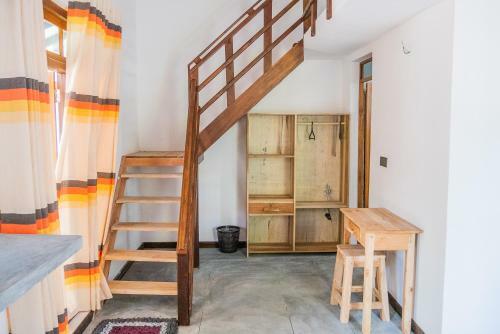 Hostal Hilltop House