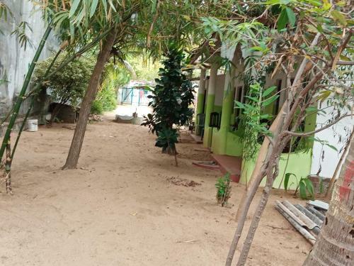 Hostal River Garden Arugambay