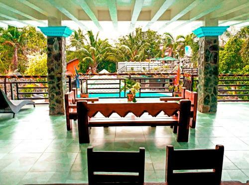 Hotel Jazkimronan Resort