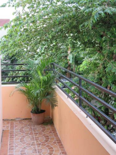 Perlies Inn Balcony House