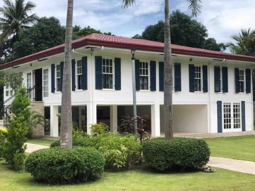 Casa Elena Staycation