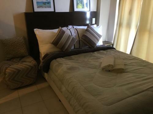 Hotel Tagaytay Condo With Vaccinated Staff