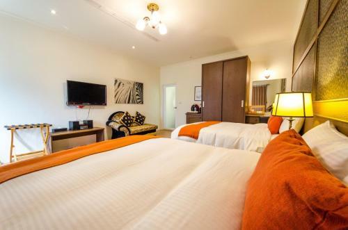 Bed & Breakfast Butchard Villas