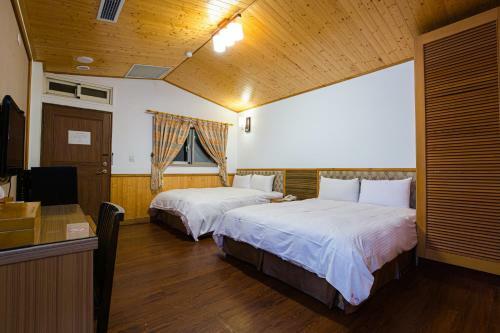 Bed & Breakfast Dragon Manor Resort