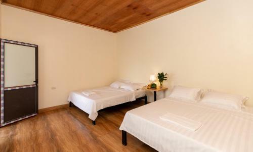 Long Homestay