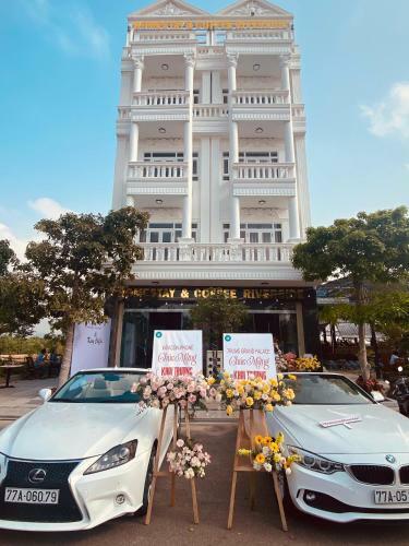 Hostal Homestay Riverside & King Coffee