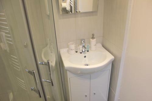 Regency House Apartments