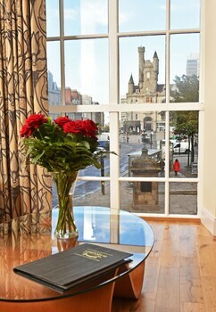 Apartamento Royal Athenaeum Suites