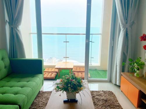 Nice Apartment In Back Beach 1702
