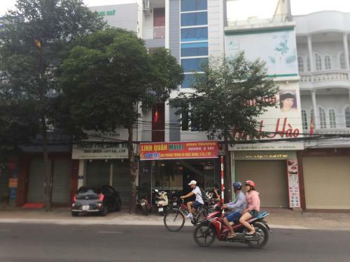 Hotel Nh� Ngh? Linh Qu�n