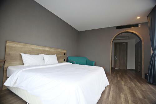 Hafi Hotel