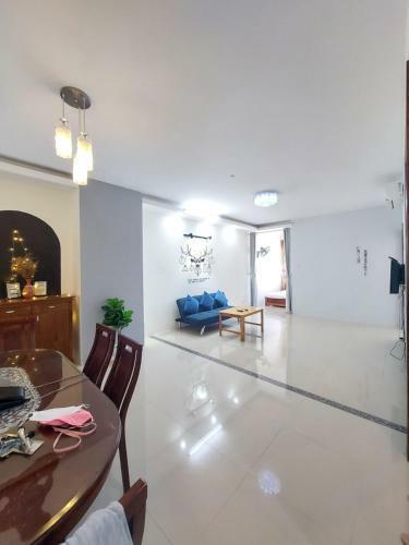 Apartamento C?n H? C�ch Bi?n 40m C� B�i Gi? Xe