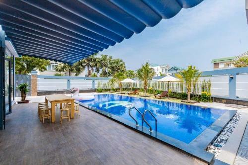 Ruby Chilin Villa