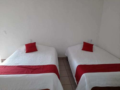 Hotel & Bungalows Bugambilias
