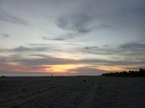Caba�as Atardecer