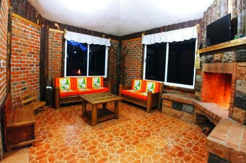 Lodge Senda Monarca