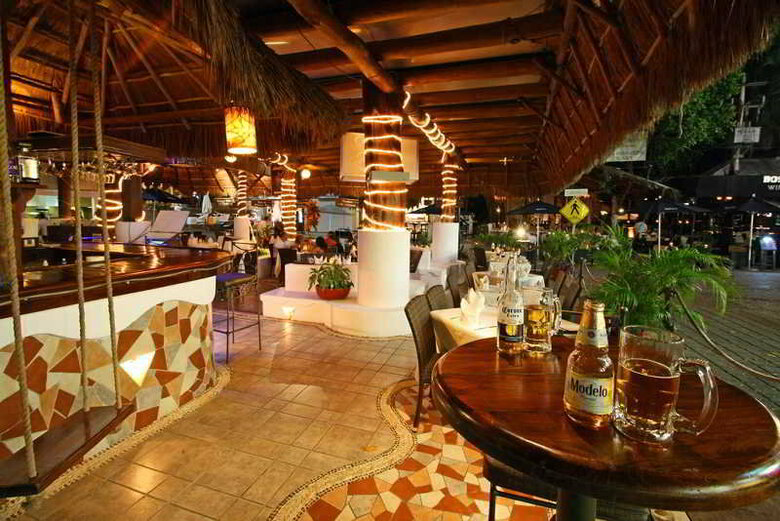 Nina Hotel & Beach Club