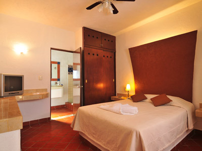 Nina Hotel & Beach Club