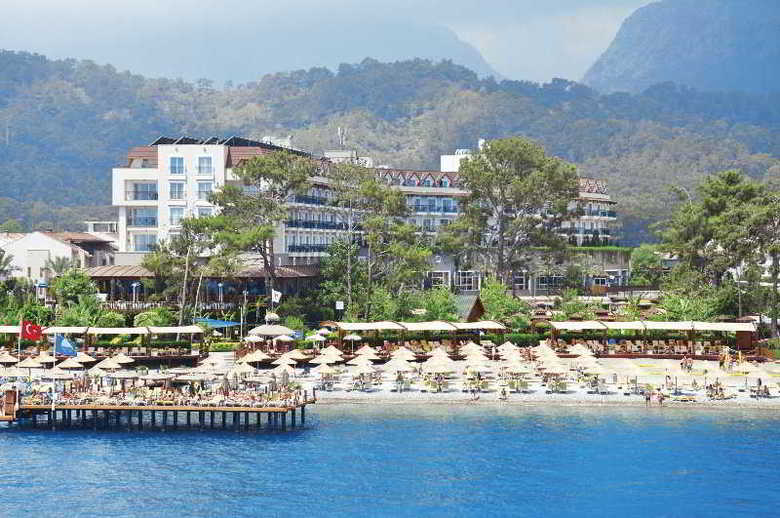 Hotel Amara Wing Resort