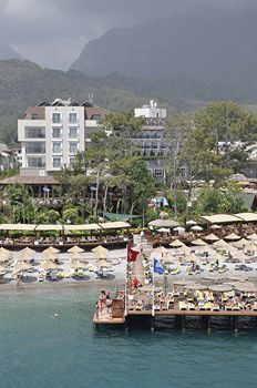 Hotel Amara Wing Resort