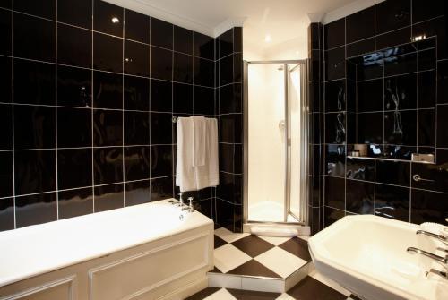 Heathmount Hotel