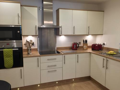 Apartamentos Inverness City Suites