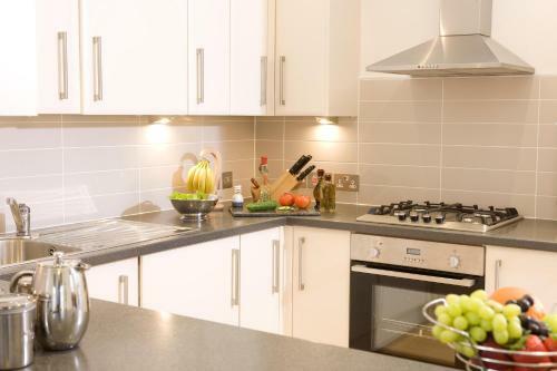 Apartamentos Inverness City Suites