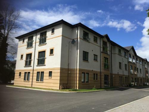 Apartamentos Inverness City Suites