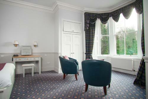 The Woodside Hotel