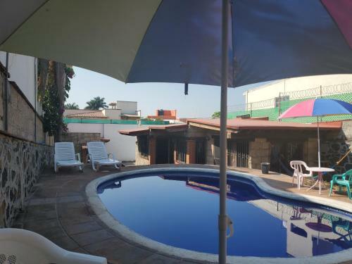 Casa En Cuernavaca Con Alberca