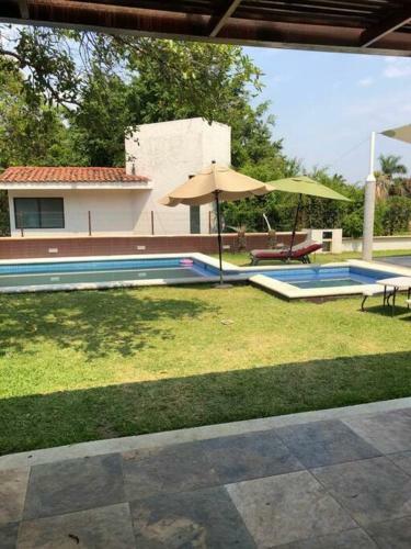 Villa Casa A La Orilla Del Lago