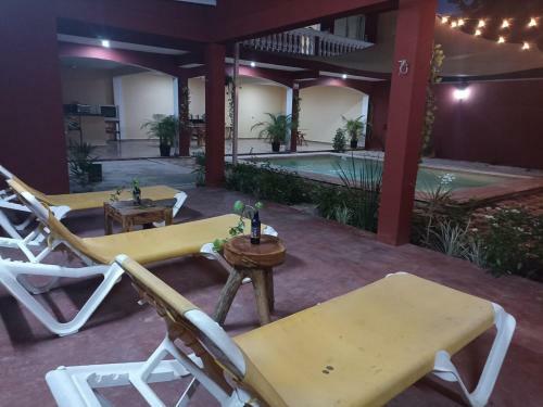 Hostal Casa Caba�as - Guesthouse By P�jaros