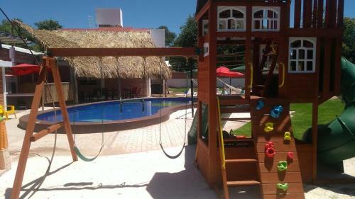 Caba�as Nautha1