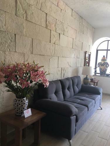 Hotel Concierge Flor Y Canto