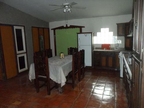 Casa Amueblada Elegante Y Tranquila En Tijuana