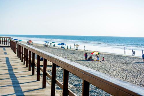 Apartamento Beachfront, Sun, Sand & Fun - Cozy 1 Bdr Apt