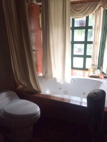 Casa En Avandaro Ideal Para Familias Grandes