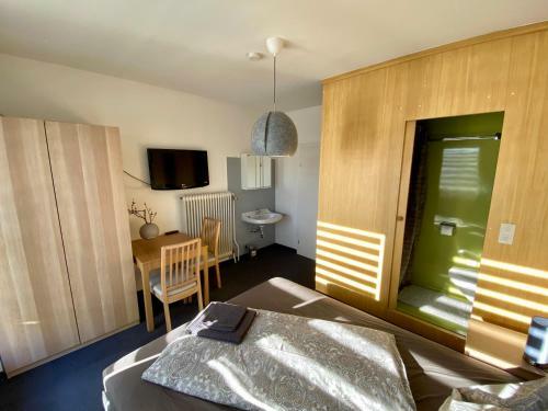 Bed & Breakfast Vermietung Danis