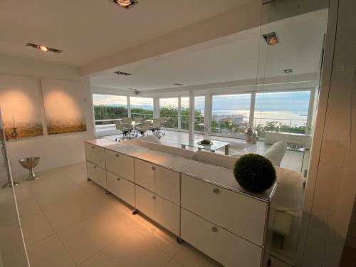 Villa �ber Dem Bodensee - Hauptwohnung