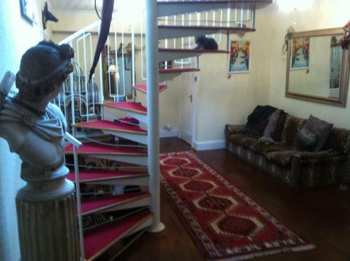 Hostal Twin Palms
