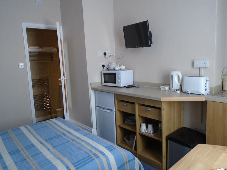 Hostal Florian Guest House