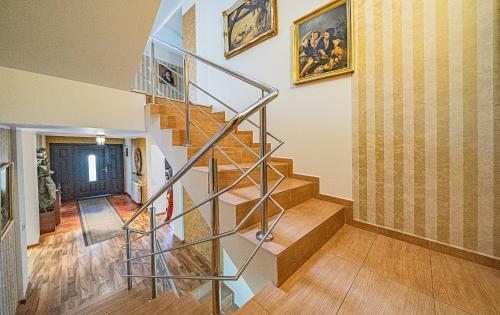 Hostal Pension Onix Vienna Airport